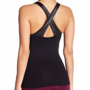 Alo Yoga Womens Glance Tank Top Black Built In Bra Racerback Stretch Yoga XS